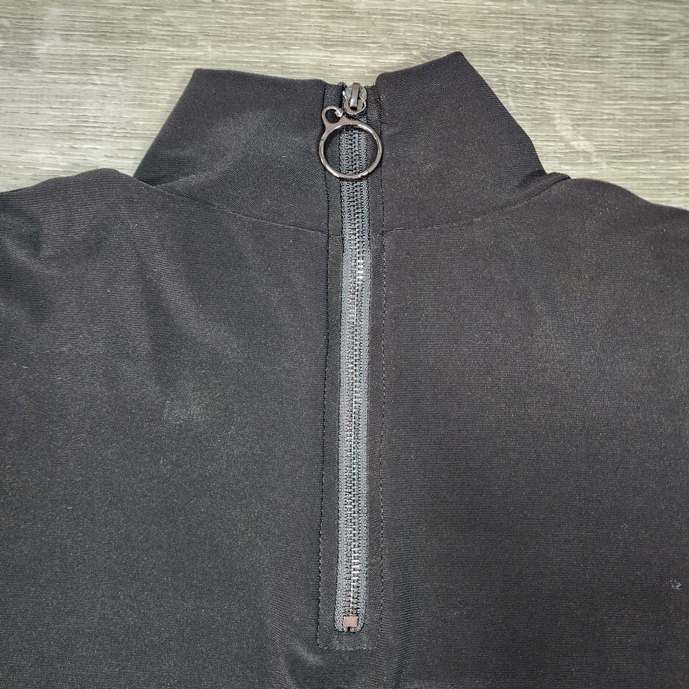 IC By CONNIE K Black Cutout Tunic Top Bell Sleeve Medium - Picture 5 of 6